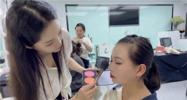 長(zhǎng)沙影視化妝學(xué)校排行榜有哪些？